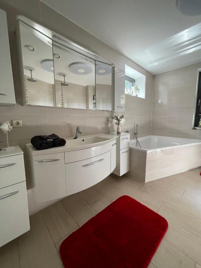 Ferienhaus Nicole Ii, Barrierefrei, Mit Hiro Lift クヴェードリンブルク エクステリア 写真